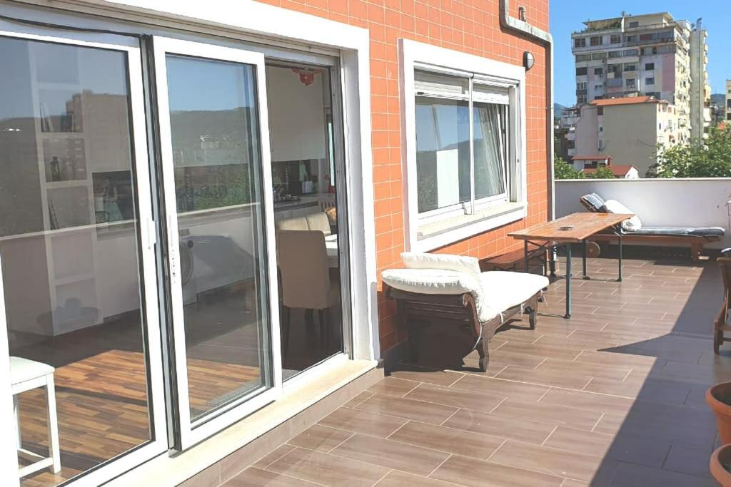 Appartement 140m2 Floorcentral Loft 24hr Self Check-in Tirana